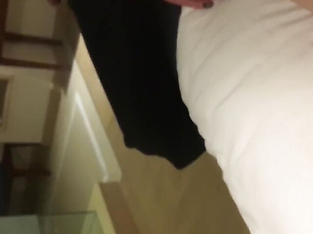 Amateur asian girlfriend eating cock, toes and ass