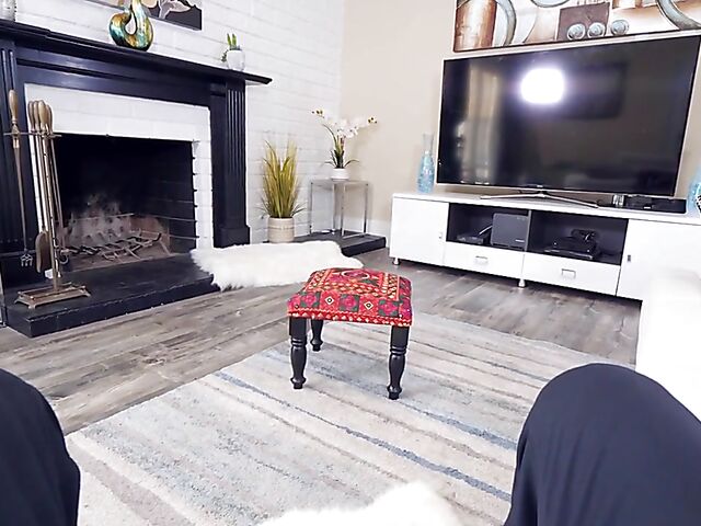 Angelina Diamanti - Cute MILF blowjob and rubbing cock with her pussy POV