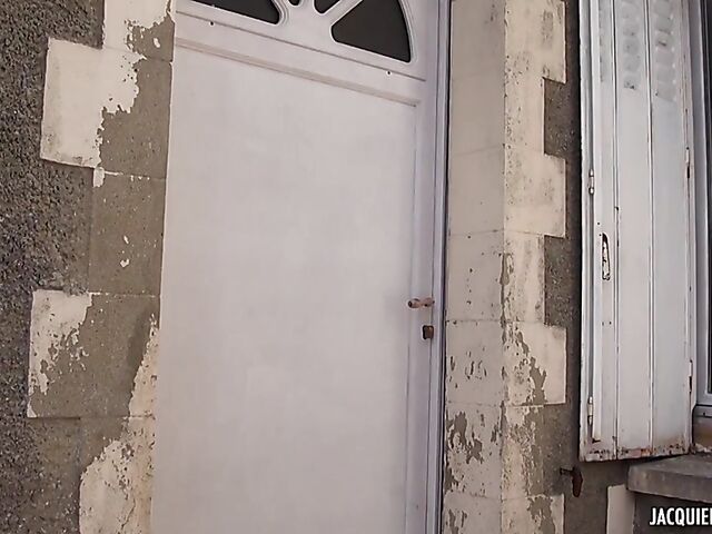 French big boobs babe Tiffany fucks the lawnmower man