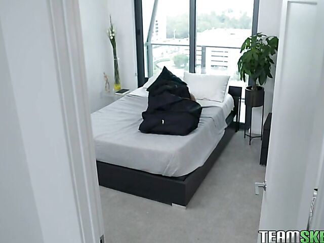 His hard dick is what petite latina Ella Cruz needs