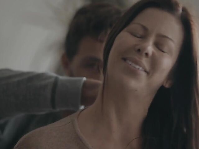 Creampie MILF fuck in the dark with London River