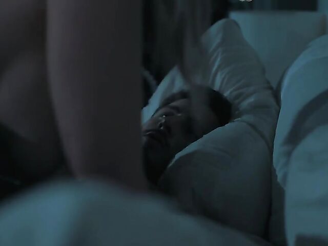 Creampie MILF fuck in the dark with London River