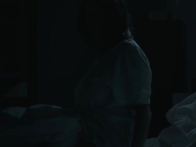 Creampie MILF fuck in the dark with London River