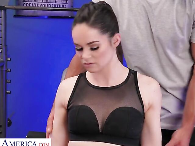 Jenna J Ross - Gym sex with her personal trainer