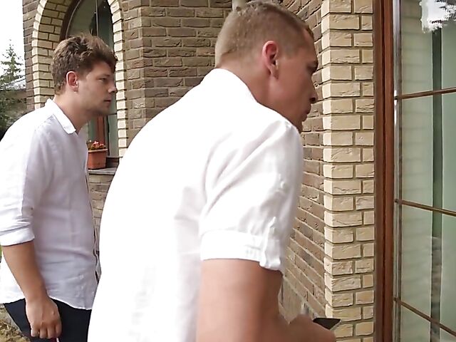 DDF Busty foursome with curvy Sofia Lee and Krystal Swift