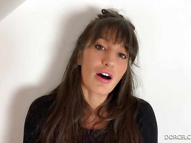 French dildo orgasm in high heels with hot Bella