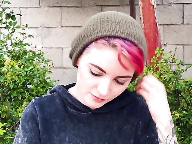 Tiny tattooed alt girl Lola Fae fucking the skater boy