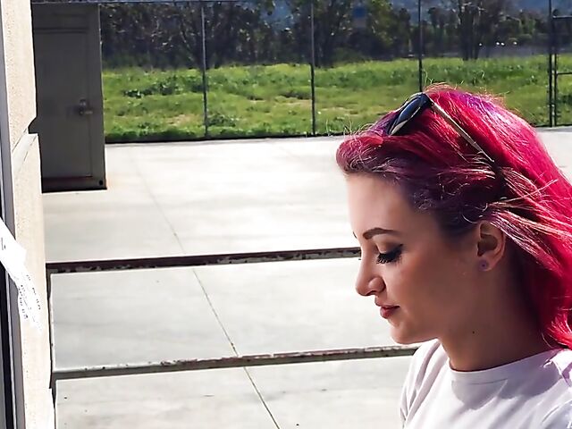 Tiny tattooed alt girl Lola Fae fucking the skater boy