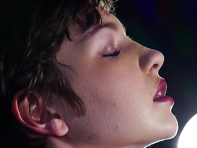 Short hair brunette Jay Marie loves showing off her natural titties and bald pussy