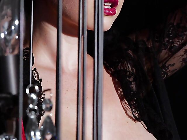 Short hair brunette Jay Marie loves showing off her natural titties and bald pussy