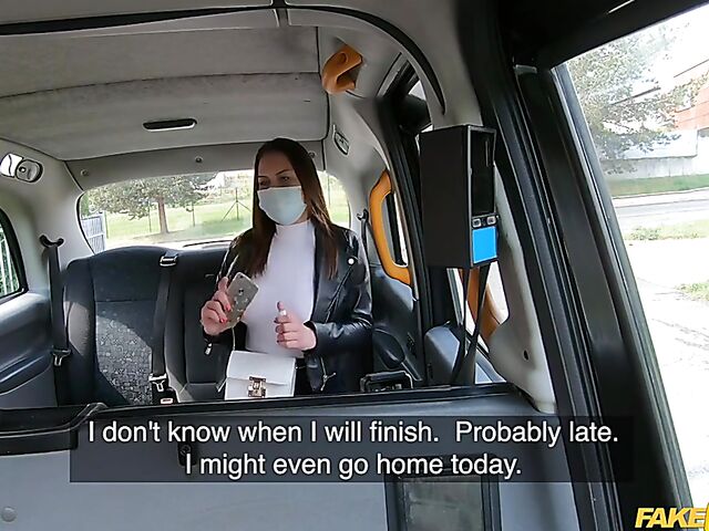 Fake Taxi quarantine edition with masked Mia Rose getting screwed in the backseat