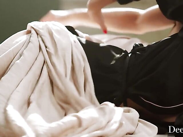 Shaved head girl Paris Amour gets shared by Catalina Ossa and Michael Vegas