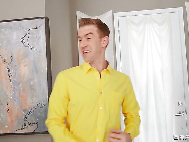 Jordi and Danny D threesome with lucky party girl Halle Hayes