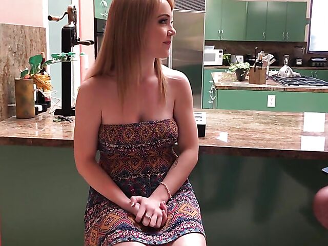 Porn backstage with young Nikole Nash and John Strong