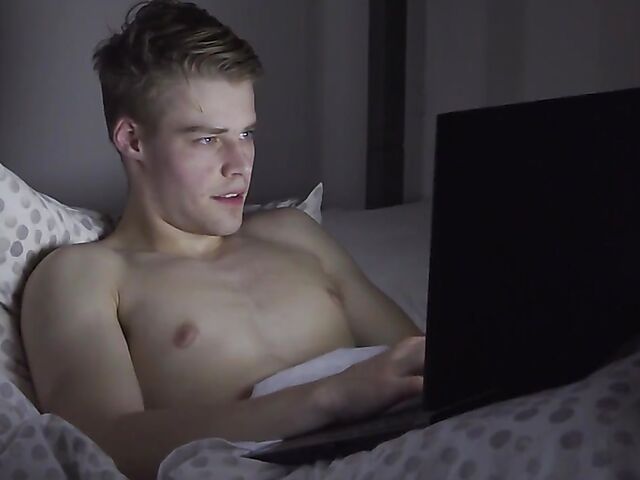 Hot guy Heath Stallone fucks his asian girlfriend Natalia Cross and cums on her breasts