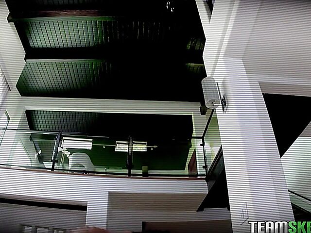 Teen petite cutie Luna Daniels is a cock addict