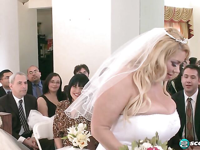 Wedding night fuck with busty BBW bride Samantha.38G
