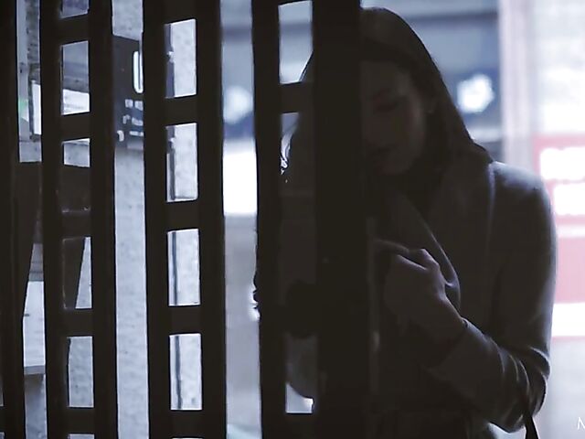 Lee Anne - Sensual brunette solo with her fingers in her sweet pussy