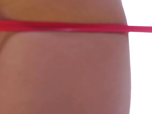 Nude workout with slim beauty Cindy Shine