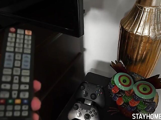 Big ass blonde Layla Love POV fucked by a horny boy