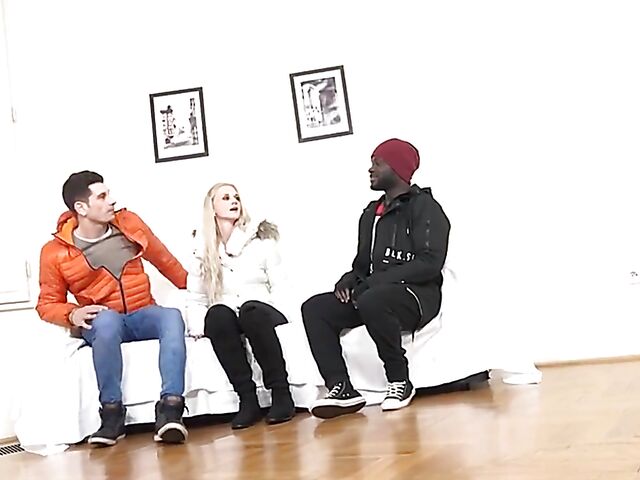 Interracial cuckold threesome with stranger's BBC in Kate Sky's asshole