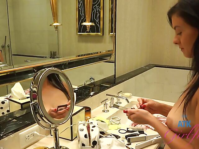 Lovely POV date with naughty girlfriend Violet Winters