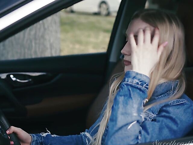 Emma Hix and Emma Starletto in Girls Kissing Girls