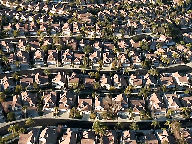 Young threesome with two naughty girls Eliza Ibarra and Jessie Saint