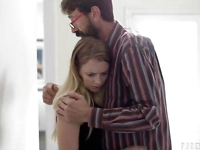 Old man fucks teen with Riley Star and Steve Holmes