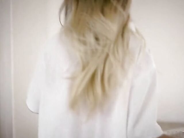 Old man fucks teen with Riley Star and Steve Holmes