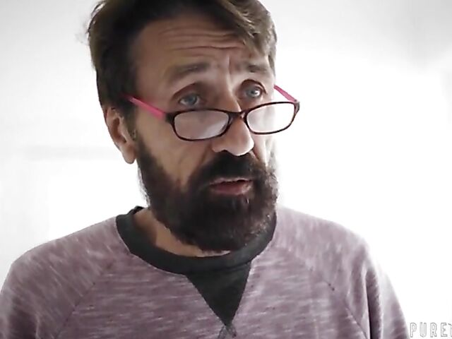 Old man fucks teen with Riley Star and Steve Holmes