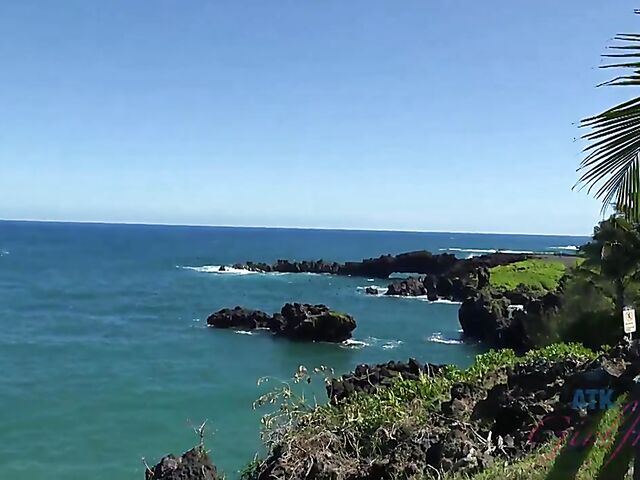 Cute POV girl Winter Jade traveling and fucking her man