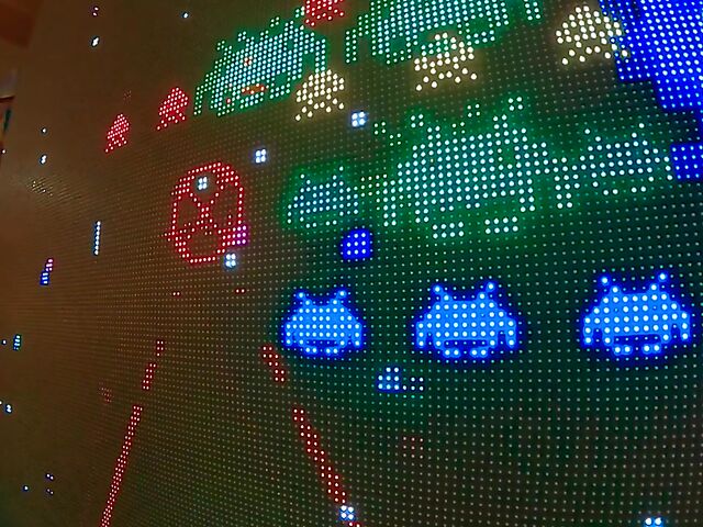 Sex in bed on vacation with red head milf Lady Fyre