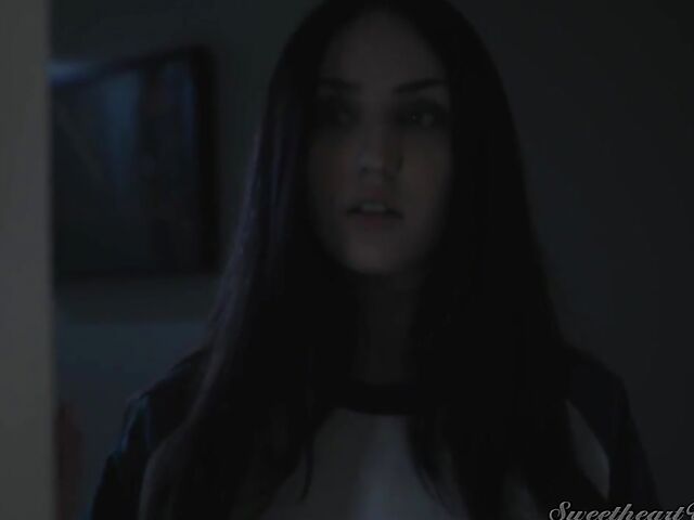 Macy Meadows and milf Serene Siren lesbian pussy licking in the night