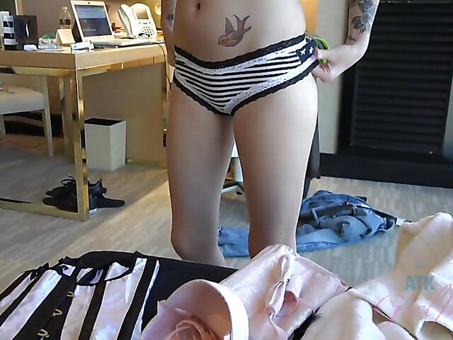 ATK GF with perky tits Kiera Winters feels horny again