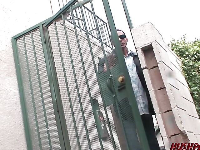 Stacked Maria Bellucci is a big dick lover