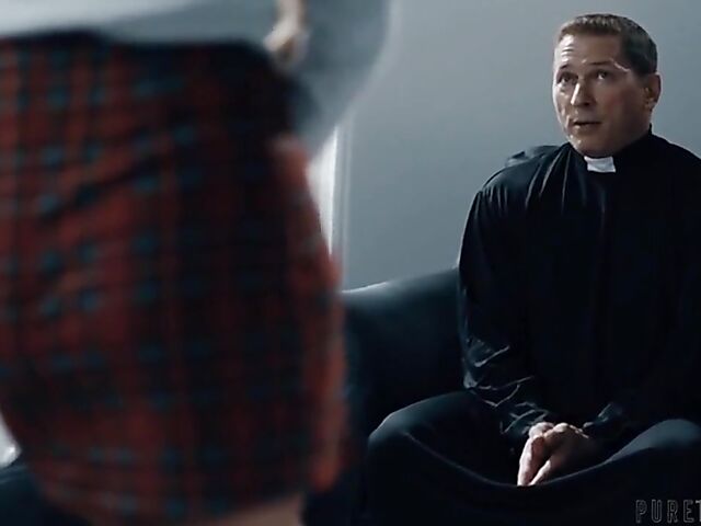 Nerdy anal enthusiast Gia Derza gets banged by the priest