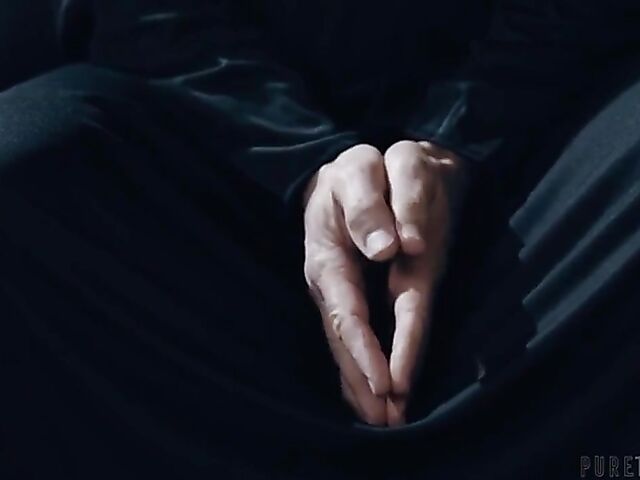 Nerdy anal enthusiast Gia Derza gets banged by the priest