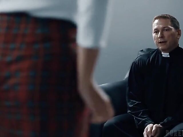 Nerdy anal enthusiast Gia Derza gets banged by the priest