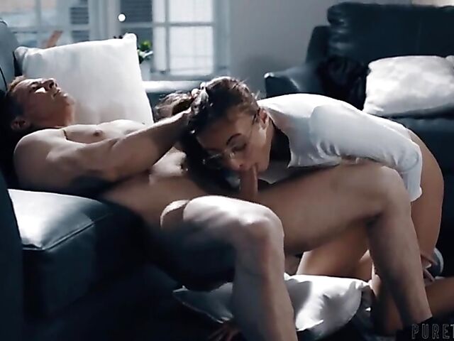 Nerdy anal enthusiast Gia Derza gets banged by the priest