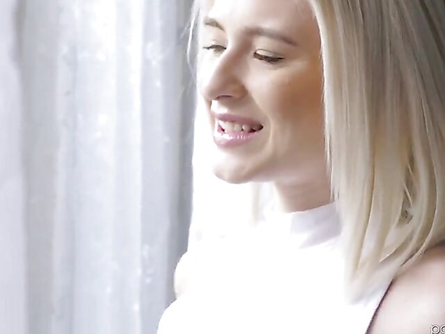 Tiny blonde teen Jessie Saint is way too horny