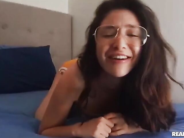 Jane Wilde and Emily Willis masturbate together cam to cam