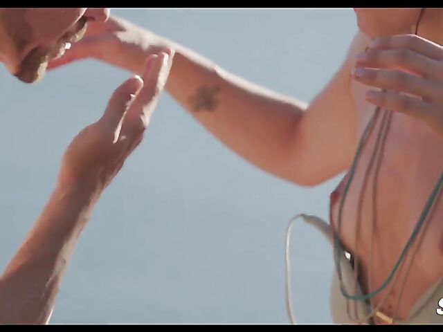 Seaside outdoor sex on the top of the hill with slender MILF Valentina Bianco