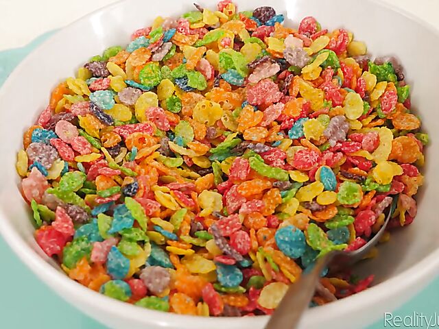 Kitchen fuck with nasty teen Winter Jade and lucky Alex Jett