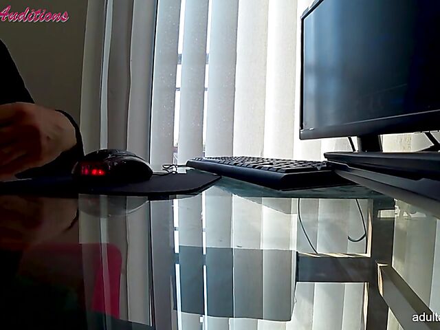 Rose's POV creampie outdoors after shaving her pussy smooth