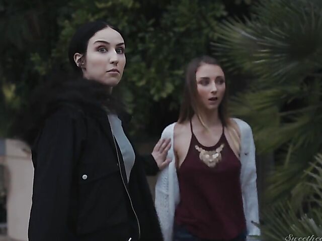 MILF and teen lesbian yoga with Alexis Fawx and Jessie Saint