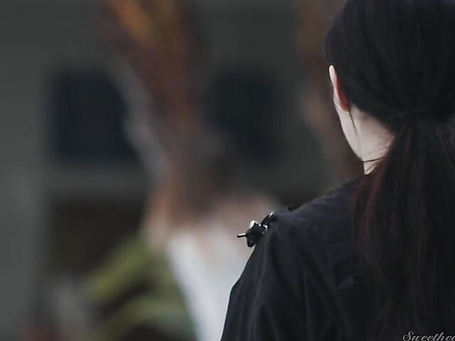 MILF and teen lesbian yoga with Alexis Fawx and Jessie Saint