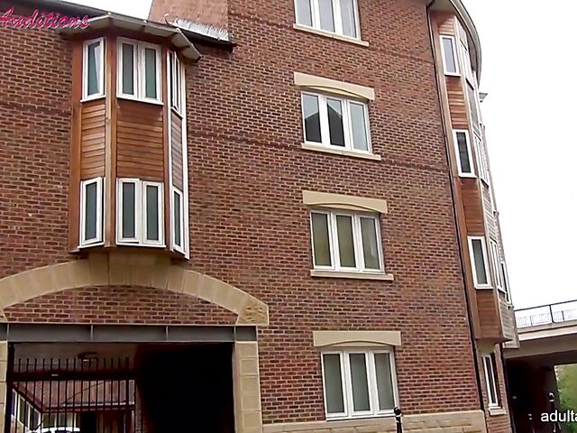 British teen Alana's first casting ever