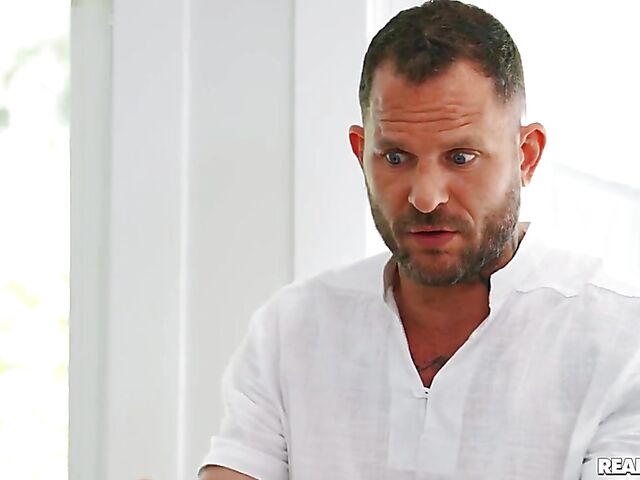 Aften Opal - Nude teen massage with a special pussy stimulation included