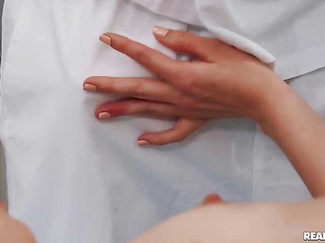 Aften Opal - Nude teen massage with a special pussy stimulation included